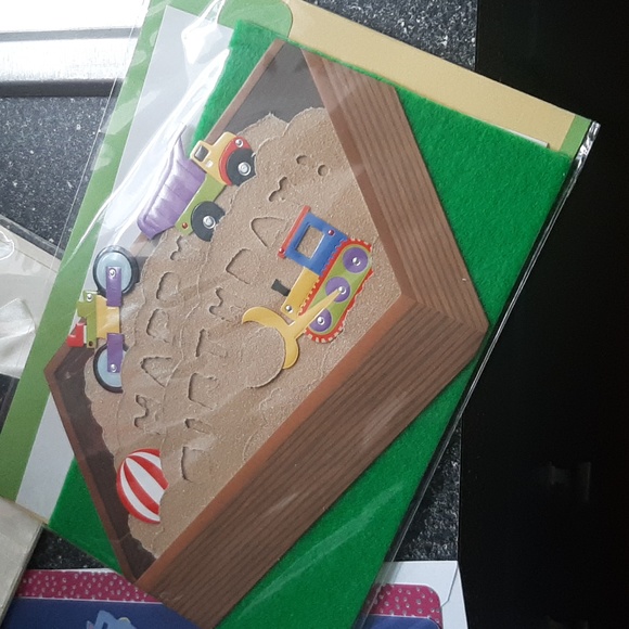 Cards, assorted - Picture 4 of 4